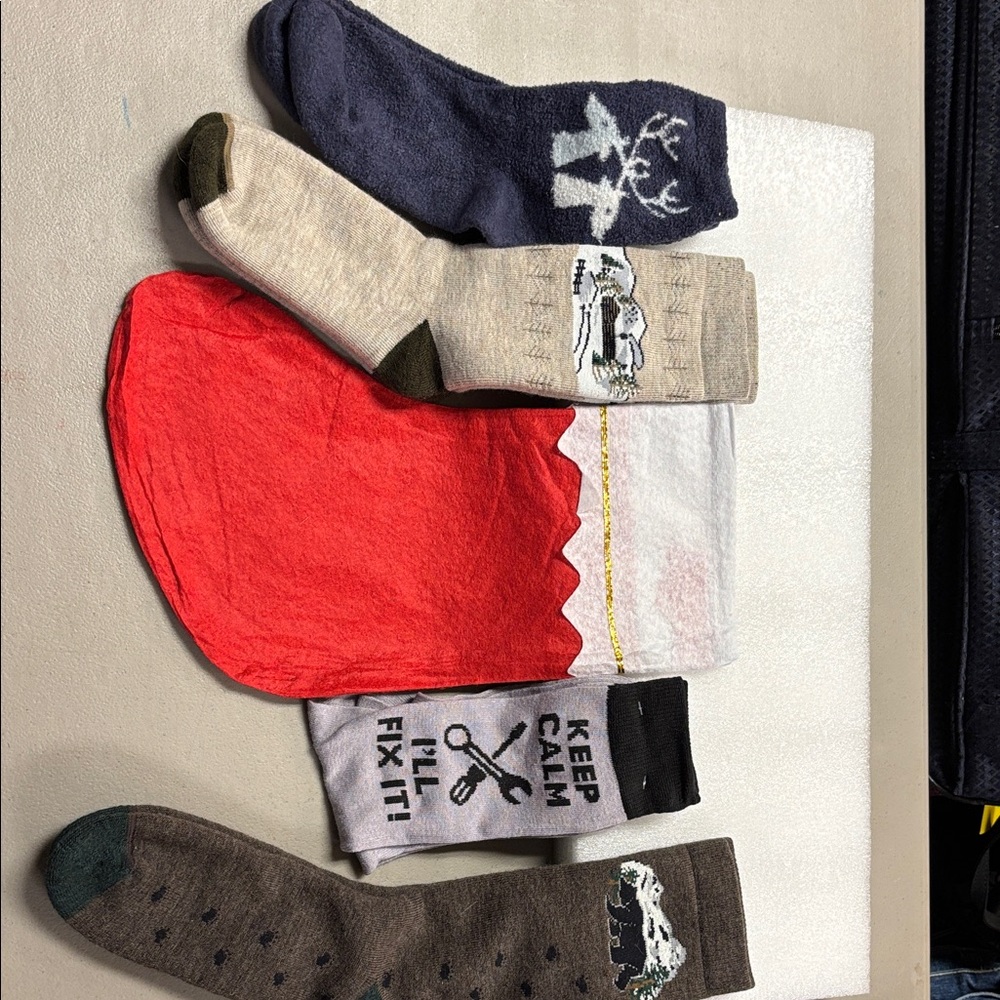 Men's Fun Casual Socks Set - Red, Gray, Brown